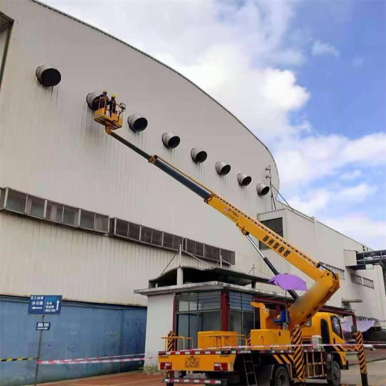 七星关高空作业车出租服务：专业广告牌安装解决方案